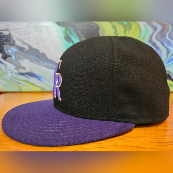 Colorado Rockies 59Fifty New Era Official On Field MLB Hat 7 3/8 Purple/Black - Picture 5 of 10